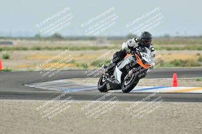 media/Apr-18-2025-TrackDaz (Fri) [[45f5874c44]]/C Group/Session 1 (Turn 7)/